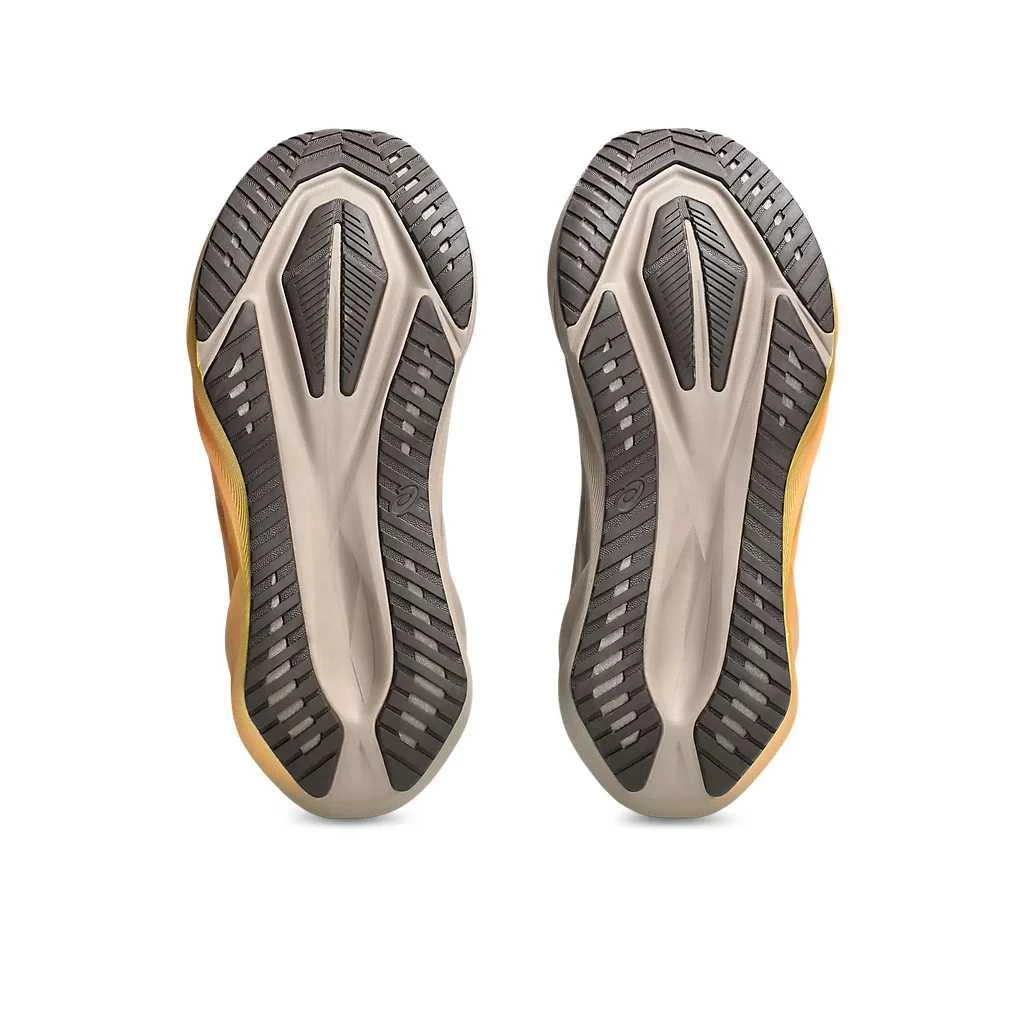 商品[国内直发] Asics|[预售3天]NOVABLAST 5 LUXE 舒适百搭耐磨轻便 低帮跑步鞋 女款 褐色,价格¥1177,第4张图片详细描述