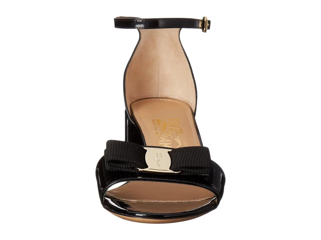 Gavina Sandal 商品