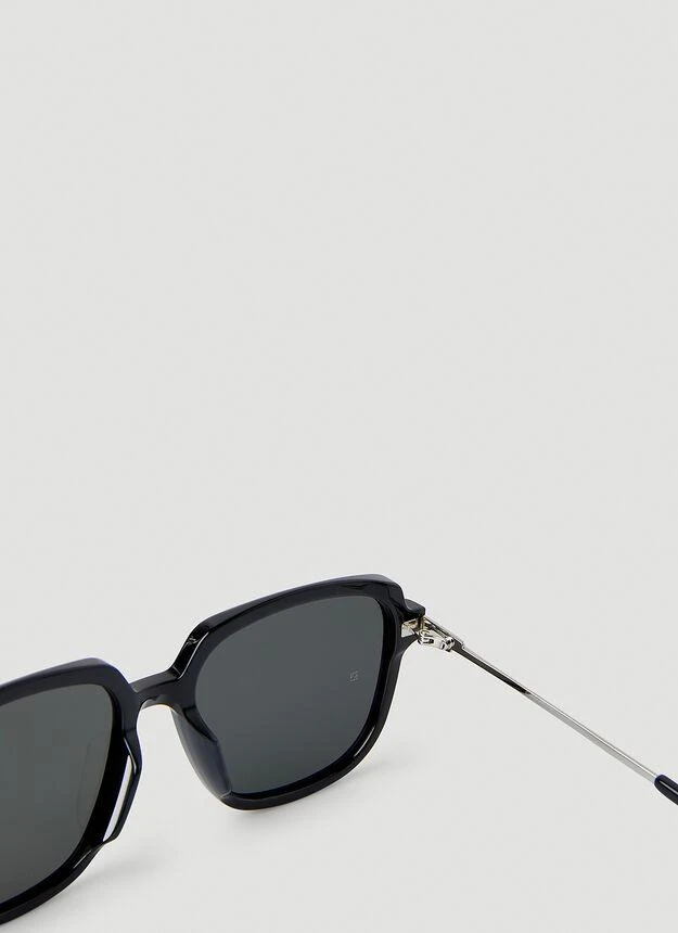 商品GENTLE MONSTER|Millie 01 Sunglasses in Black,价格¥2406,第4张图片详细描述
