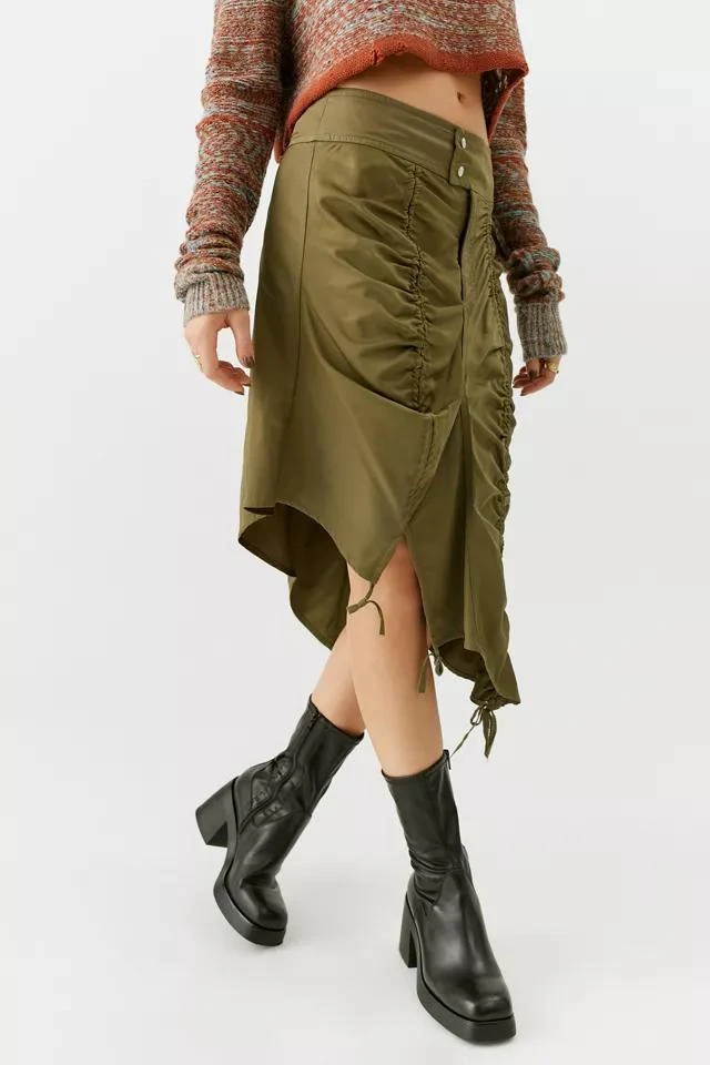 商品Urban Outfitters|UO Callix Ruched Cargo Midi Skirt,价格¥114,第2张图片详细描述