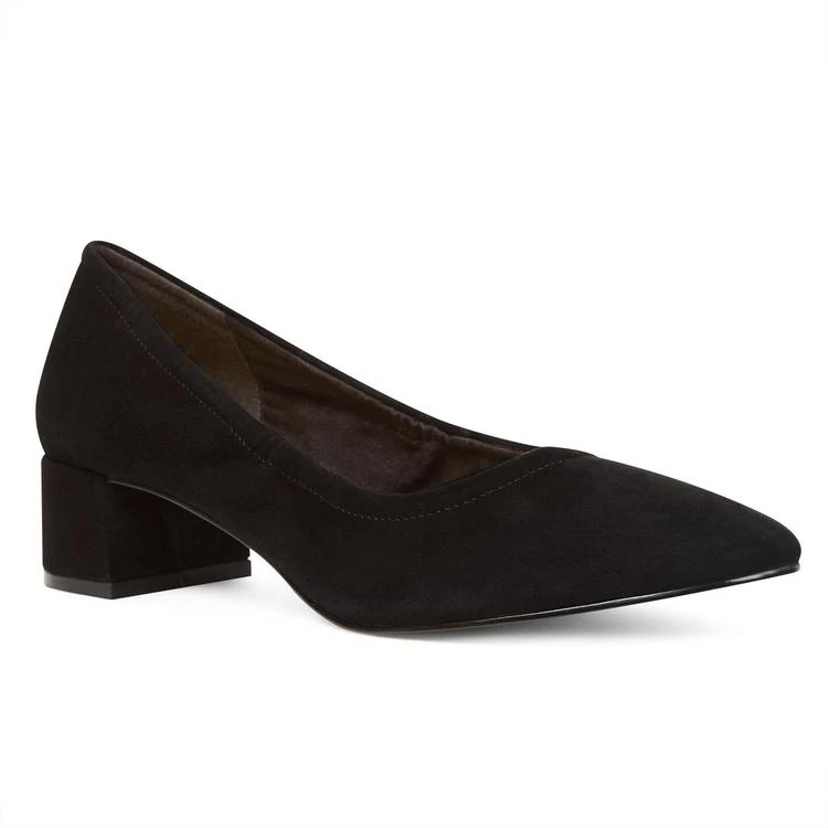 Elkin Round Toe Pumps 商品