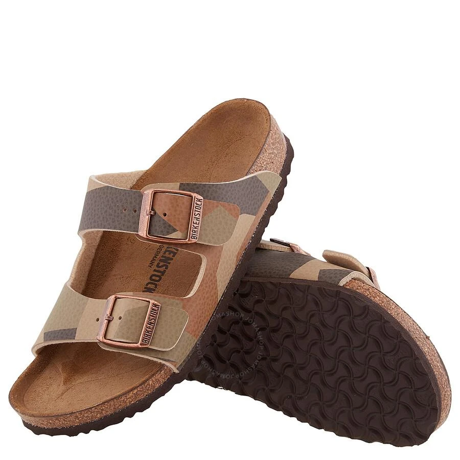 商品Birkenstock|Girls Geo Camo Birko-Flor Arizona Sandals,价格¥224,第2张图片详细描述