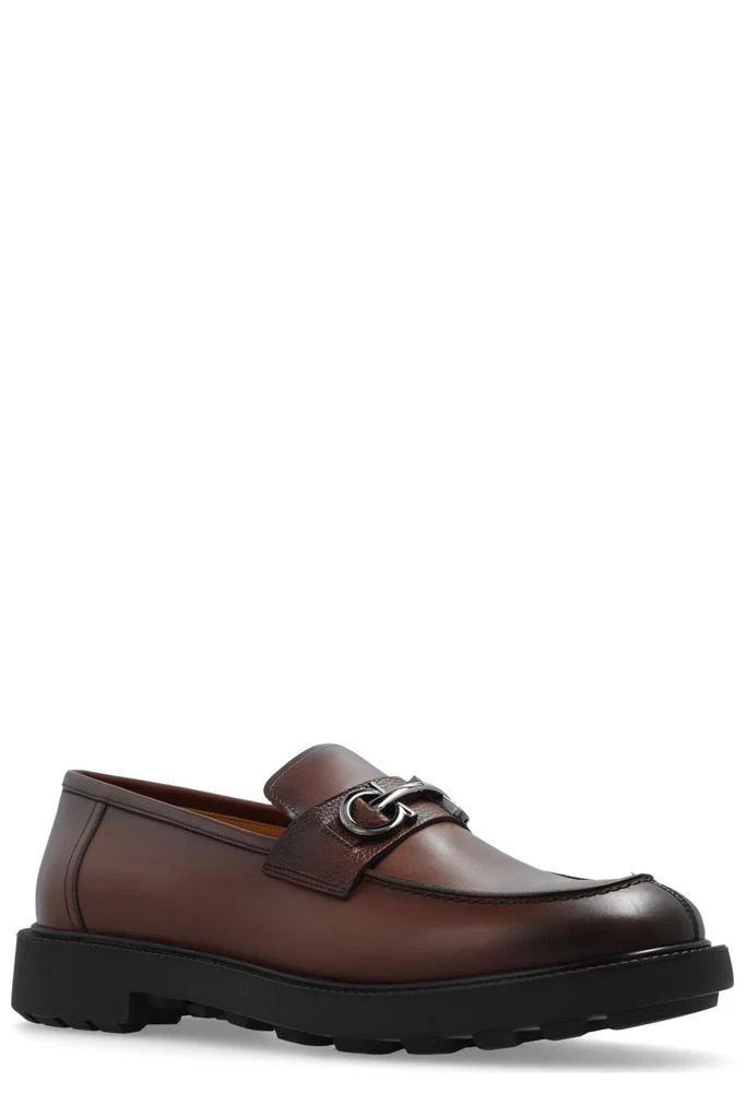 商品Salvatore Ferragamo|Salvatore Ferragamo Gancini-Buckle Slip-On Loafers,价格¥2494,第2张图片详细描述