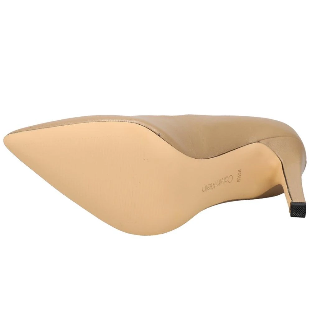 商品Calvin Klein|Brady Pointed Toe Wedding Pumps,价格¥566,第5张图片详细描述