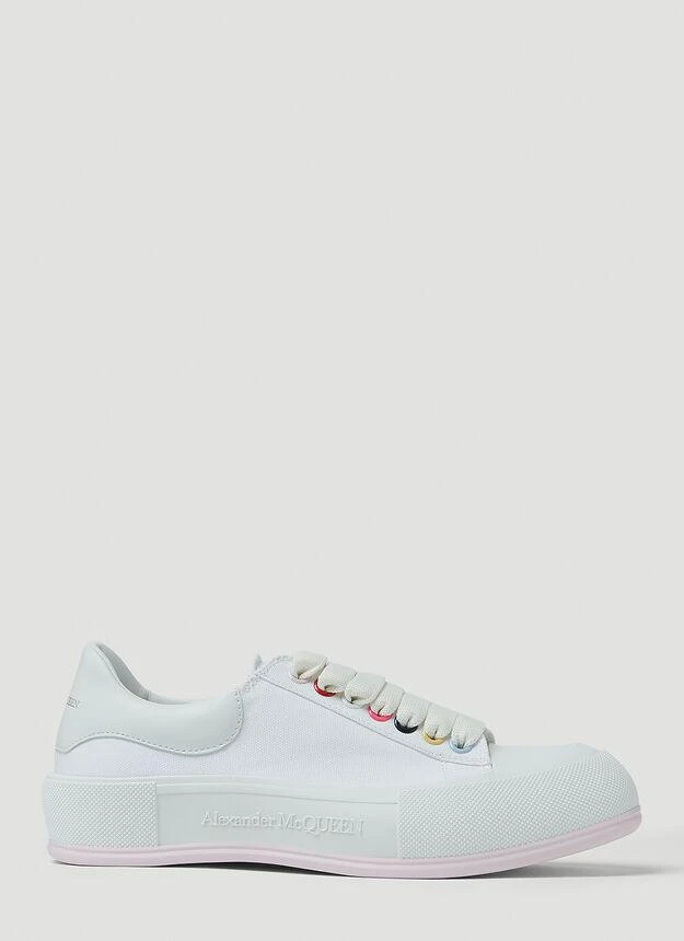 商品Alexander McQueen|Deck Plimsoll Sneakers in White,价格¥1425,第1张图片