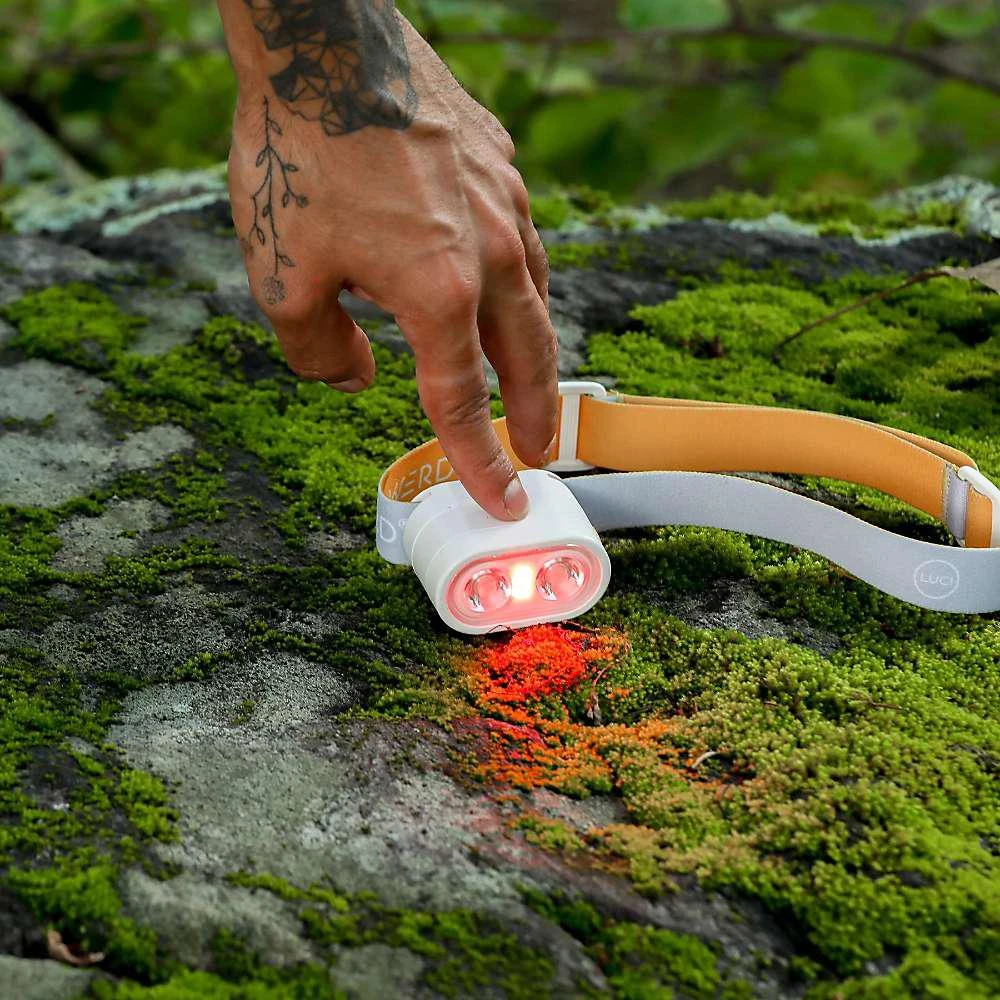 商品Luci|MPOWERD Luci Beam Solar Headlamp & Flashlight,价格¥537,第5张图片详细描述