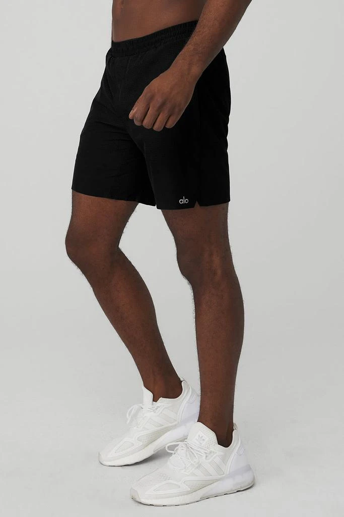 商品Alo|7" Traction Short - Black,价格¥735,第3张图片详细描述