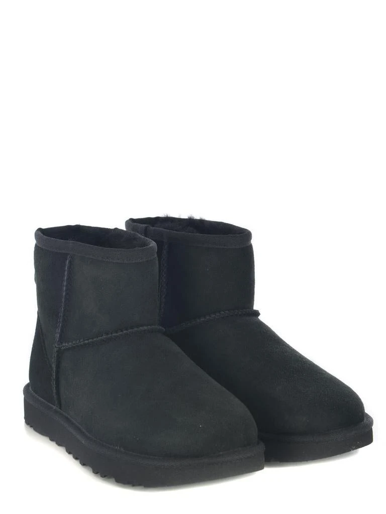 商品UGG|UGG Boots in Black,价格¥1228,第2张图片详细描述