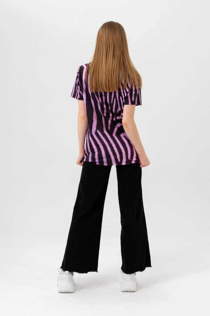 商品HYPE GIRLS|HYPE GIRLS BLACK ZEBRA CRUSH SCRIPT T-SHIRT,价格¥84,第3张图片详细描述