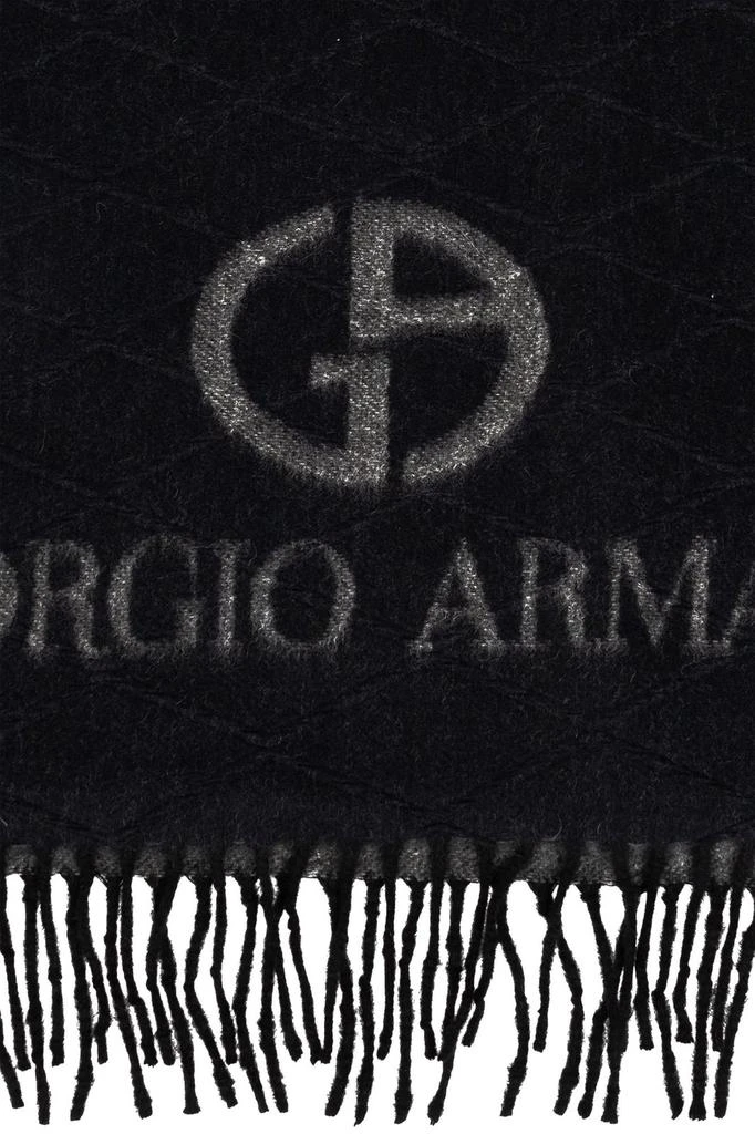 商品Giorgio Armani|Giorgio Armani Logo Printed Fringed Scarf,价格¥2512,第3张图片详细描述