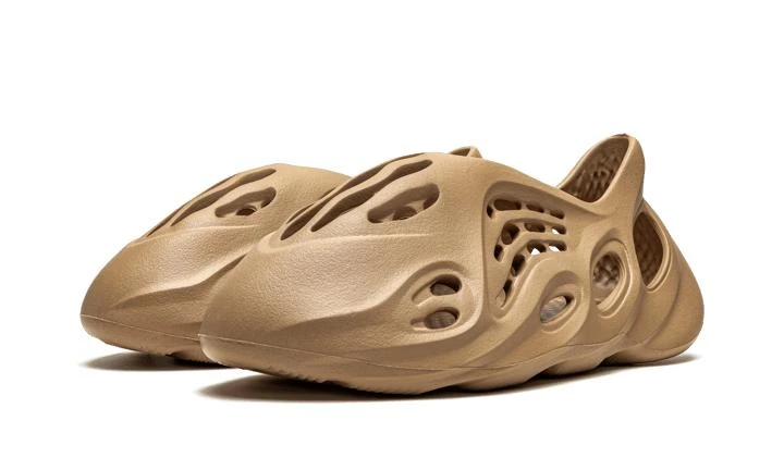 商品Adidas|Adidas Yeezy Foam Runner,价格¥1906-¥5895,第3张图片详细描述