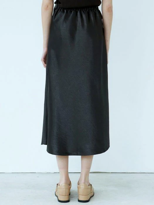 商品NICK&NICOLE|Satin Flare Skirt_Black,价格¥533,第3张图片详细描述