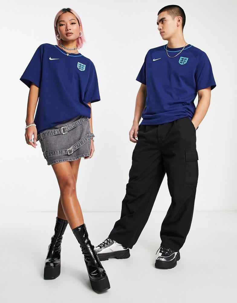 Nike Football World Cup 2022 England unisex travel t-shirt in navy商品第3张图片规格展示