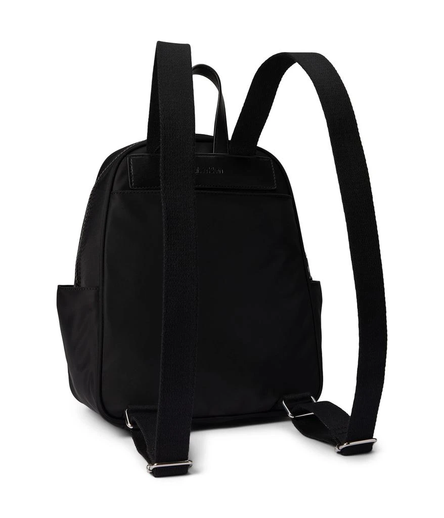 商品Calvin Klein|Evie Backpack,价格¥857,第2张图片详细描述