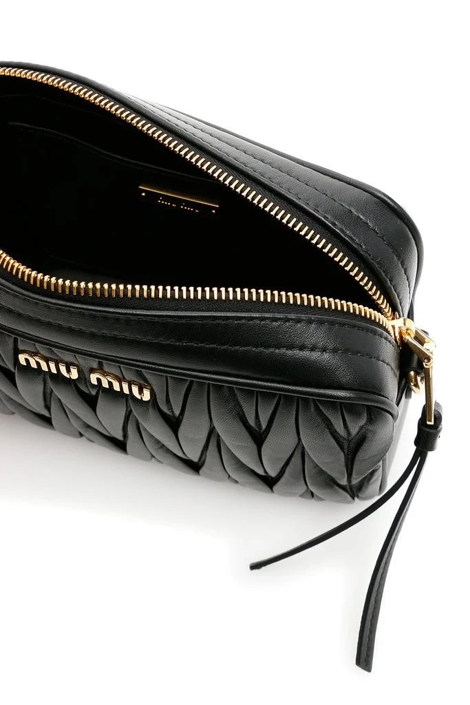 Miu Miu Matelassé Shoulder Bag 商品