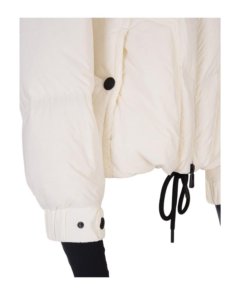 Moncler Grenoble Woman White Cluses Short Down Jacket商品第3张图片规格展示