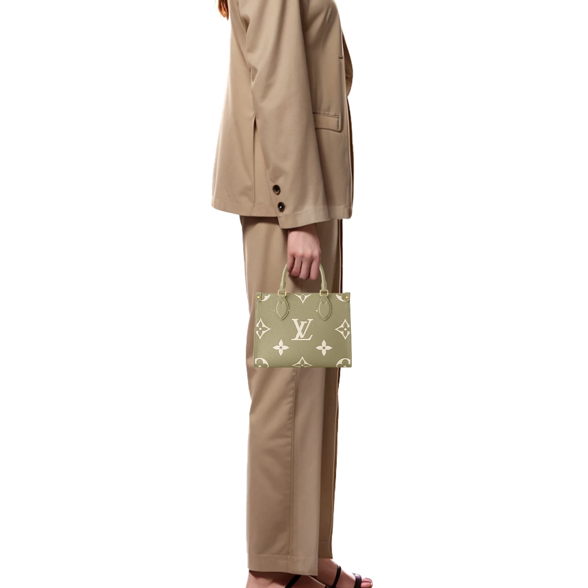 商品[国内直发] Louis Vuitton|ONTHEGO PM 图案压花钩扣开合压花 粒面牛皮 托特包Tote包购物袋单肩斜挎手提包 小号 女款 浅卡其色/奶油色,价格¥25728,第10张图片详细描述
