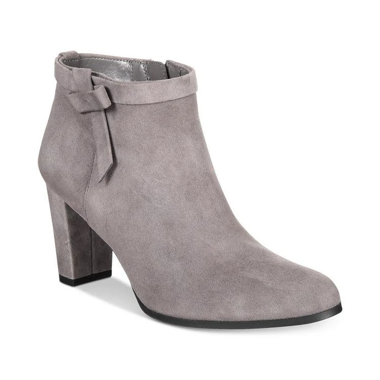 Belluna Block-Heel Booties 商品