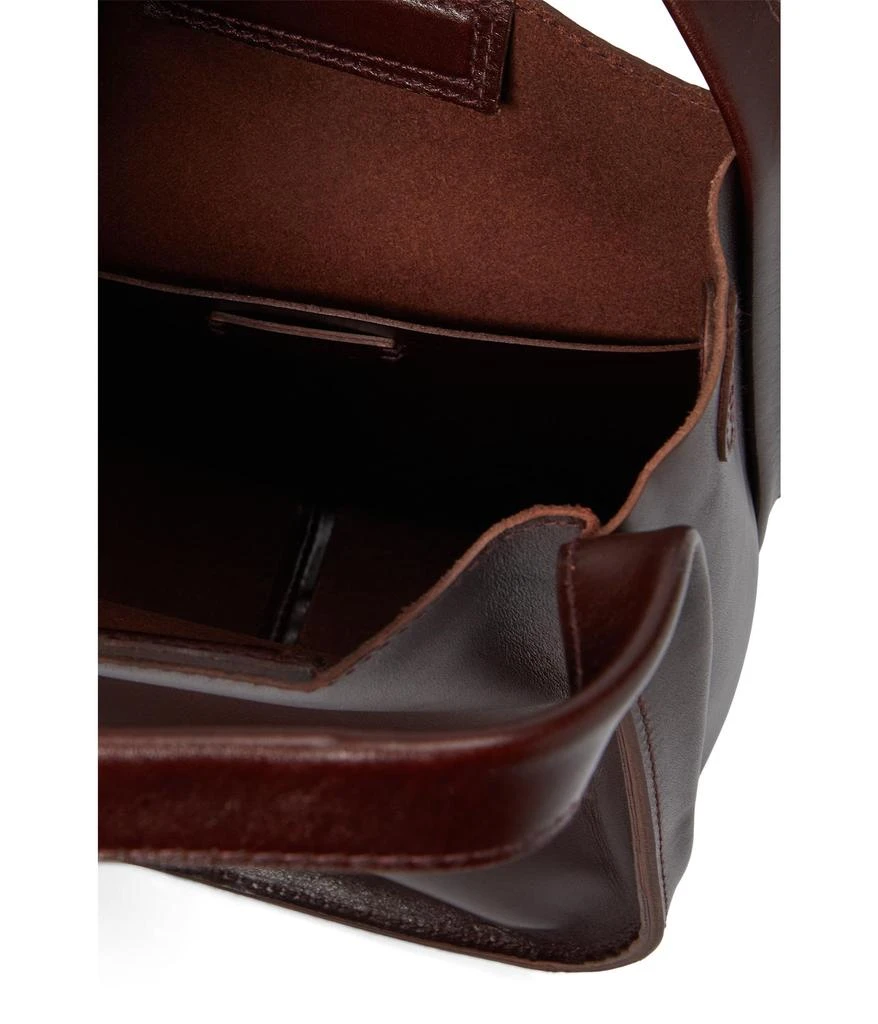 商品Madewell|Sydney Xbody Oiled Leather,价格¥1313,第3张图片详细描述