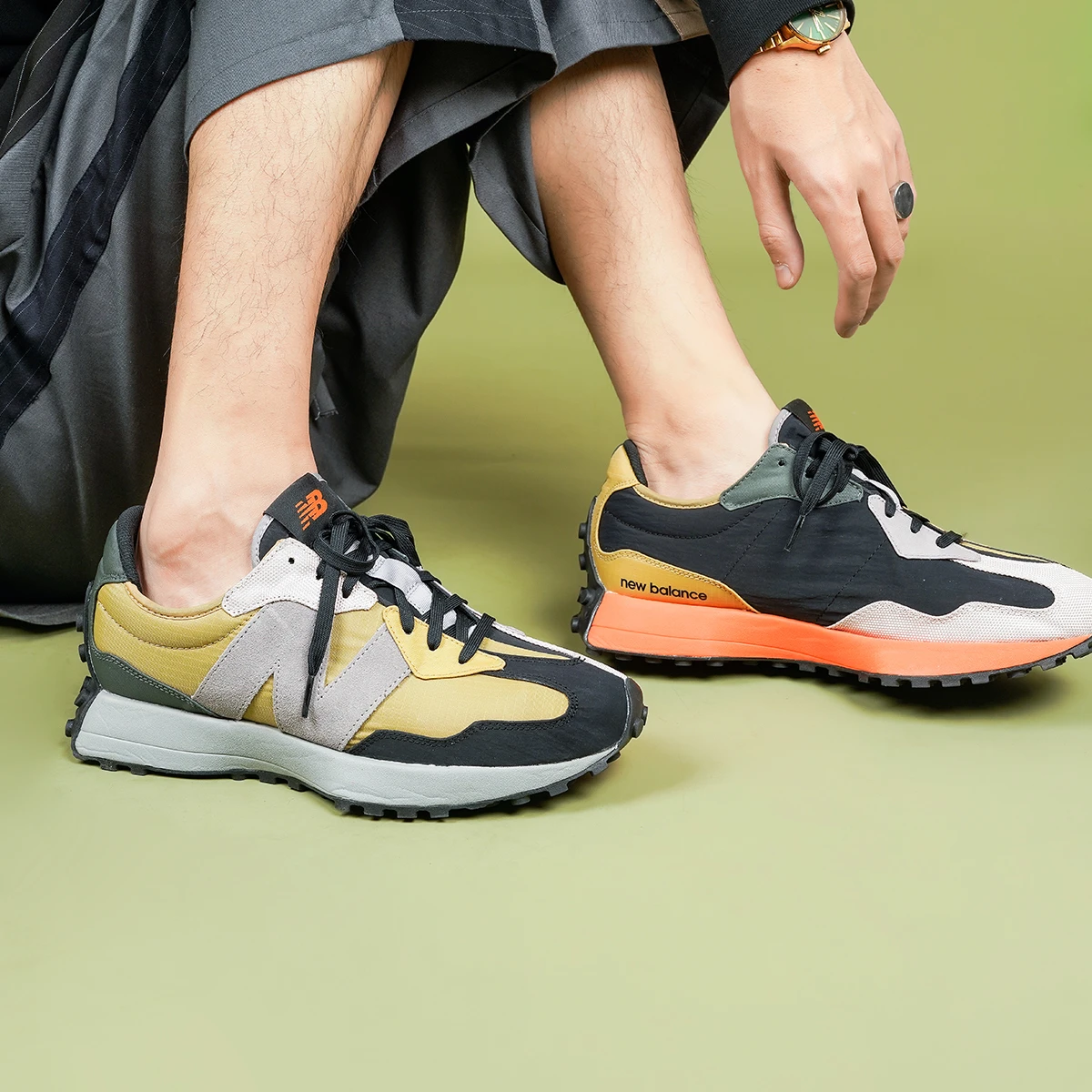 商品[国内直发] New Balance|[预售3天]NB 327 复古 舒适 反毛皮织物合成革减震防滑耐磨 低帮跑步鞋 男女同款 灰橙拼接鸳鸯,价格¥1255,第7张图片详细描述