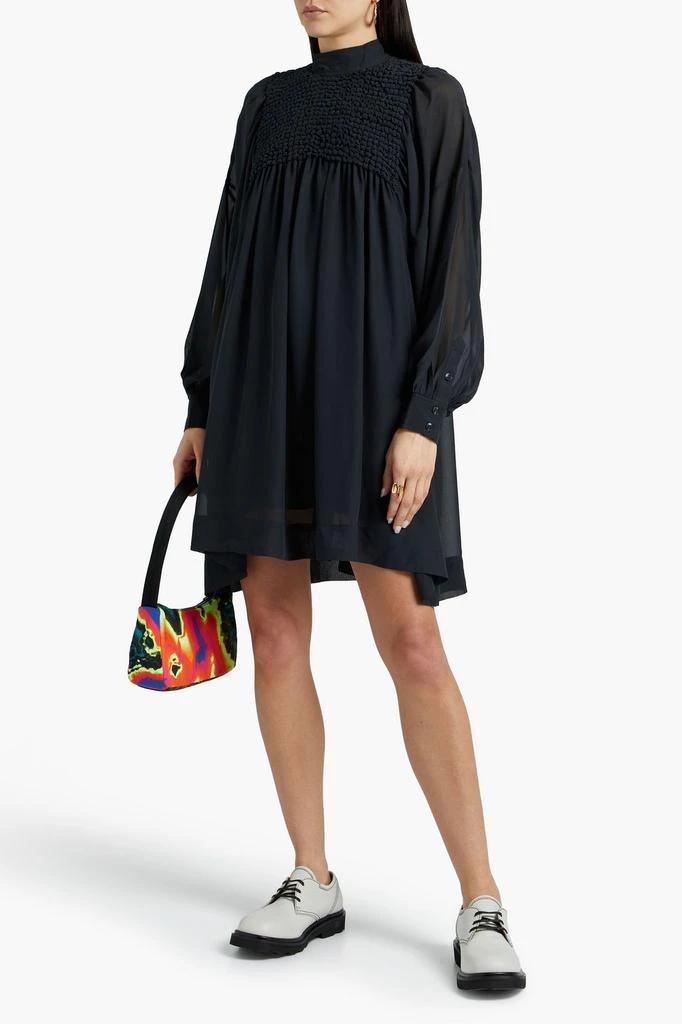 商品Ganni|Smocked georgette mini dress,价格¥665,第2张图片详细描述