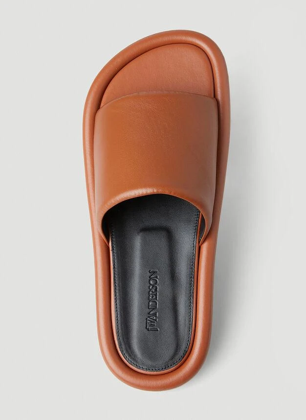 Bumper Flat Sandals in Brown 商品