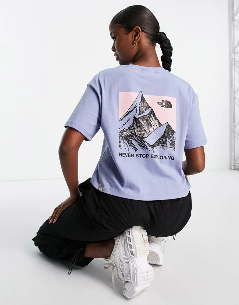 商品The North Face|The North Face Sketch Box back print cropped t-shirt in blue Exclusive at ASOS,价格¥208,第1张图片