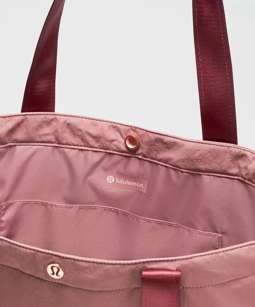 Daily Multi-Pocket Tote Bag 20L 商品