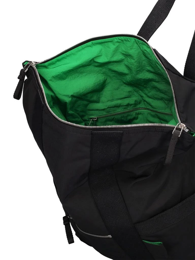 商品Bottega Veneta|Small Voyager Backpack,价格¥18121,第5张图片详细描述