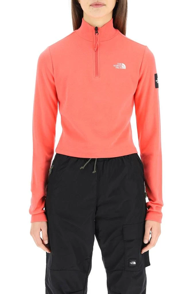 商品The North Face|The North Face Mtn Archives Long Sleeved Cropped T Shirt,价格¥199,第2张图片详细描述