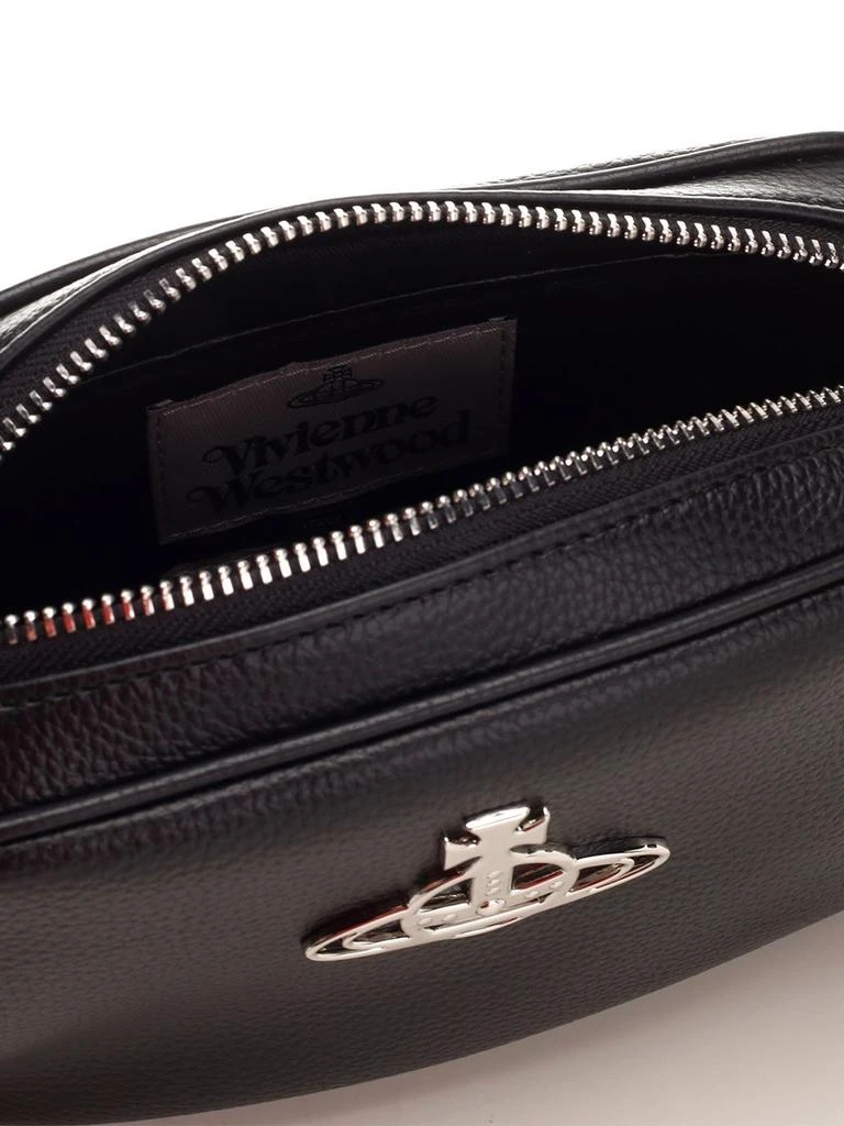 商品Vivienne Westwood|Vivienne Westwood Anna Orb-Plaque Zipped Camera Bag,价格¥2229,第4张图片详细描述