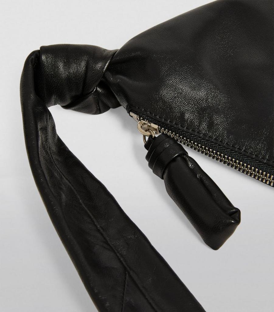 Medium Leather Croissant Shoulder Bag商品第8张图片规格展示