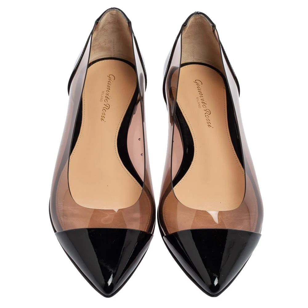 商品Gianvito Rossi|Gianvito Rossi Black Patent Leather and PVC Plexi Pointed-Toe Ballet Flats Size 37,价格¥3419,第3张图片详细描述