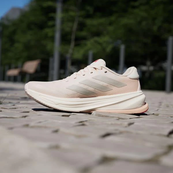 Supernova Rise 2 Running Shoes 商品