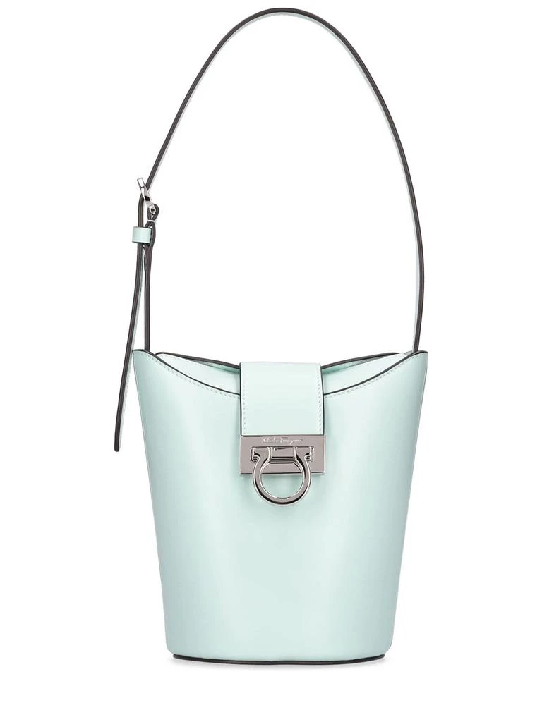 商品Salvatore Ferragamo|Trifolio Smooth Leather Bucket Bag,价格¥8277,第1张图片