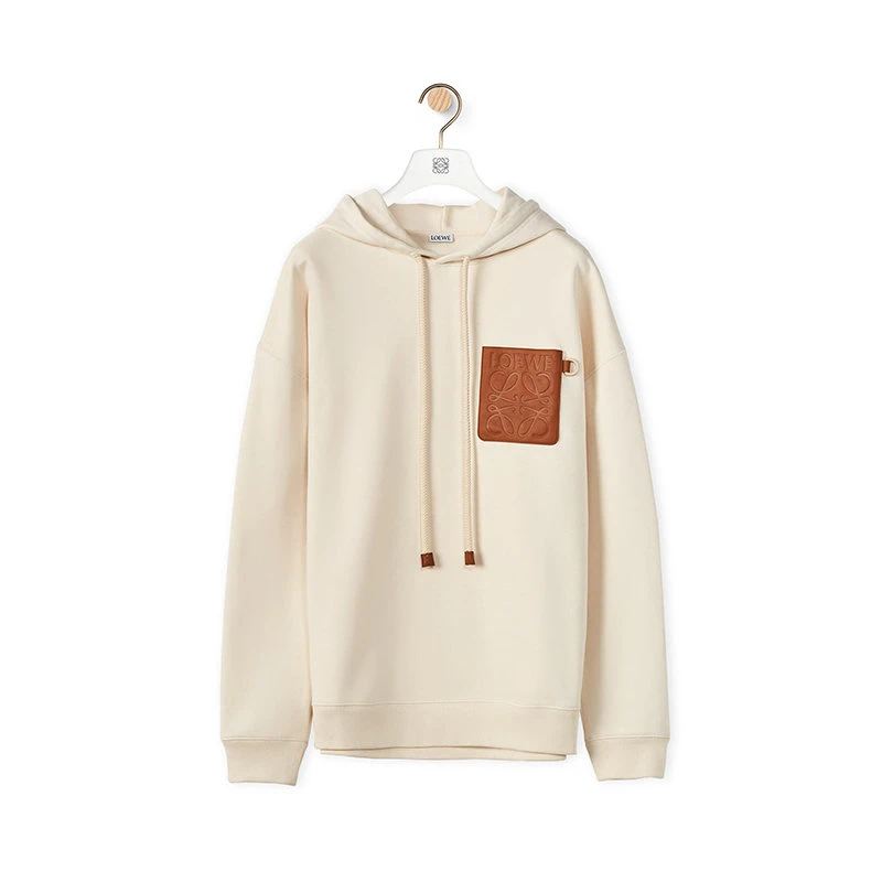 商品Loewe|【预售3-7天】LOEWE/罗意威  男士灰白色棉质抓绒Anagram皮革贴片连帽衫卫衣H526Y25J12-2021,价格¥6431,第4张图片详细描述