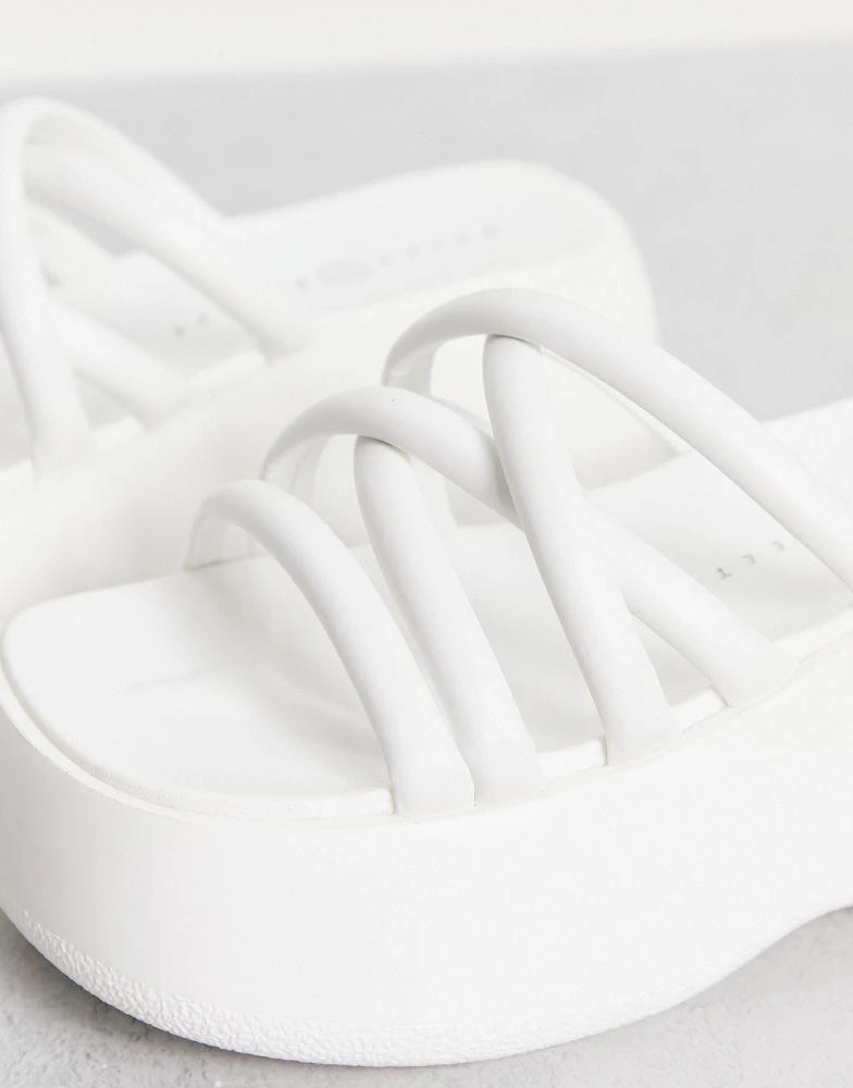 商品Daisy Street|Daisy Street chunky sole strappy sandals in white,价格¥171,第4张图片详细描述