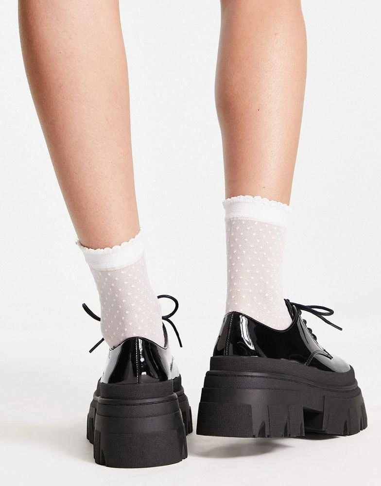 商品ASOS|ASOS DESIGN Magda chunky lace up flat shoes in black patent,价格¥239,第2张图片详细描述