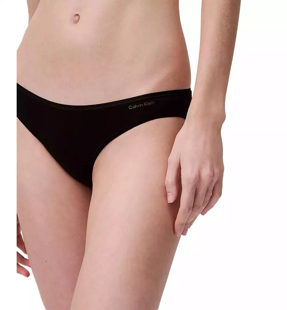 商品Calvin Klein|Women's Low-Rise Bikini Underwear QD5126,价格¥61,第4张图片详细描述