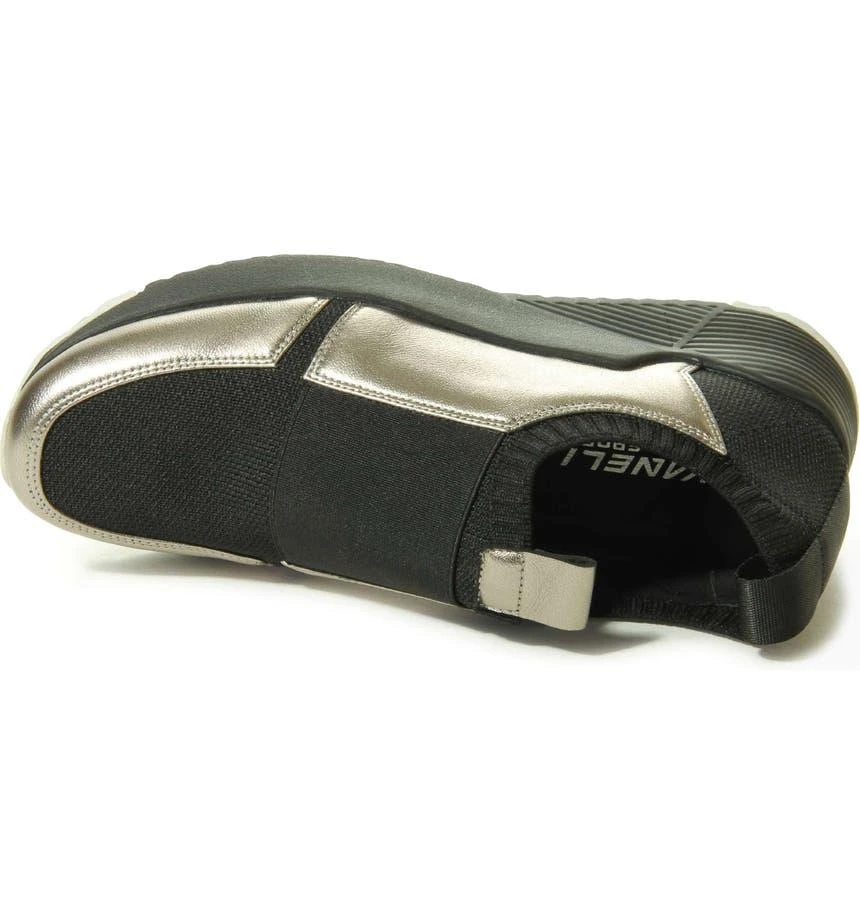 Avie Knit Sneaker 商品