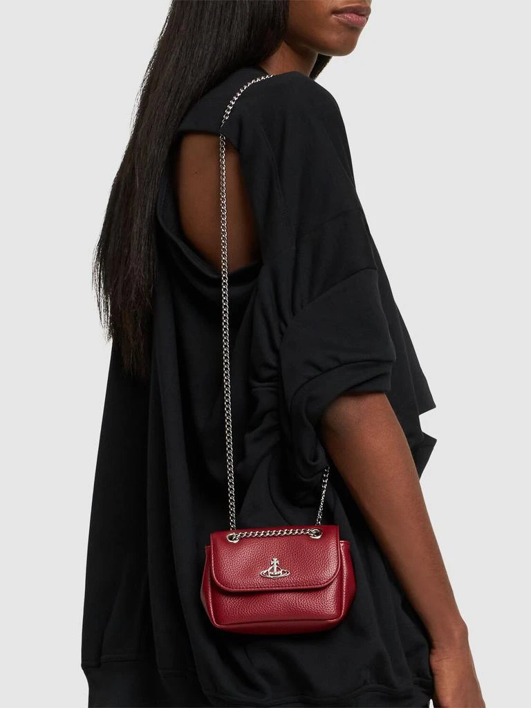 商品Vivienne Westwood|Small Derby Faux Leather Shoulder Bag,价格¥2125,第1张图片