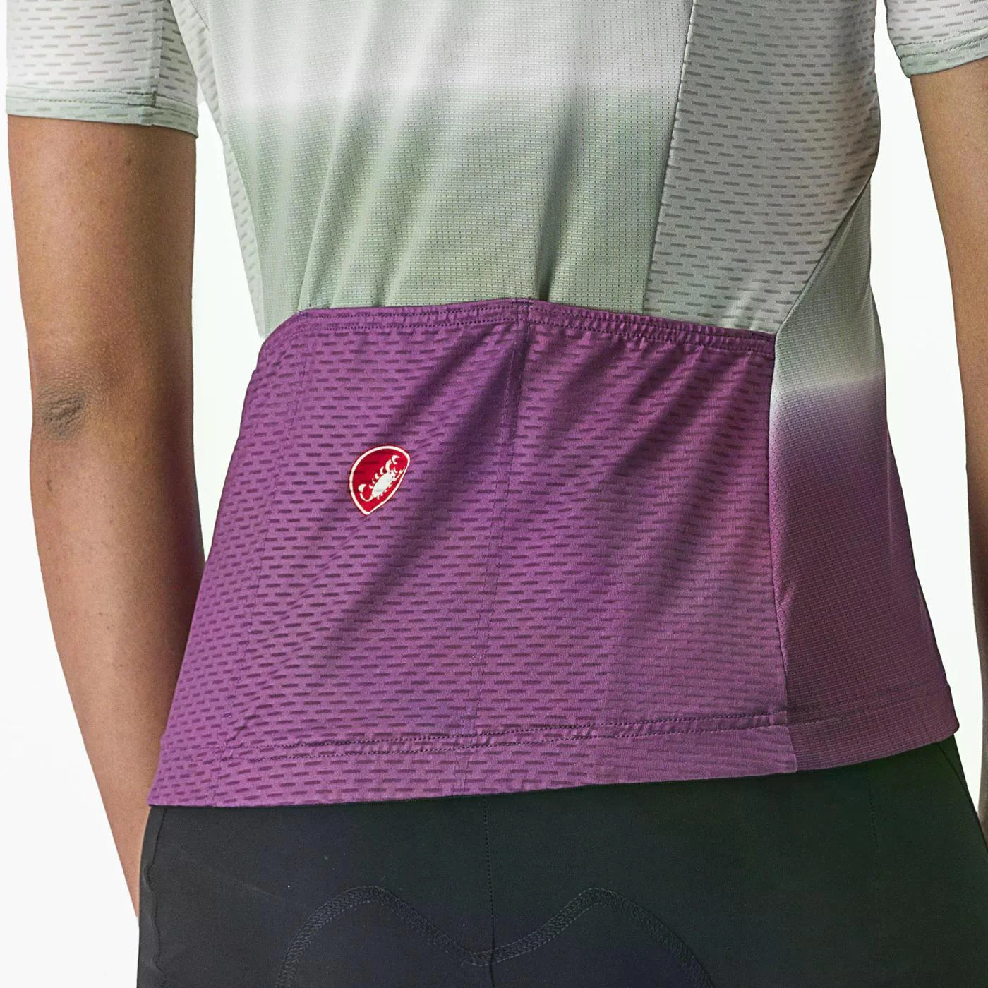 商品【商品预售7天】 CASTELLI|CASTELLI 女士健身套装 7548818915510 花色,价格¥615 描述