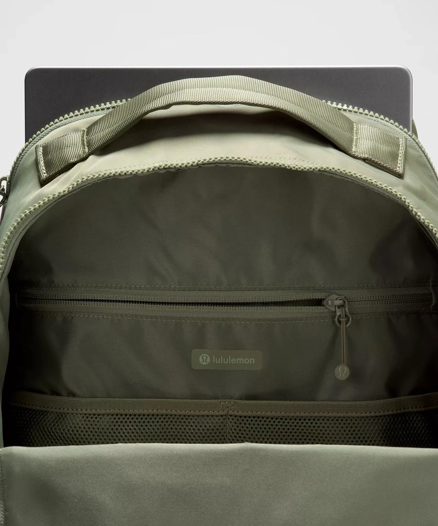 商品Lululemon|New Crew Backpack 22L *Updated,价格¥432,第5张图片详细描述