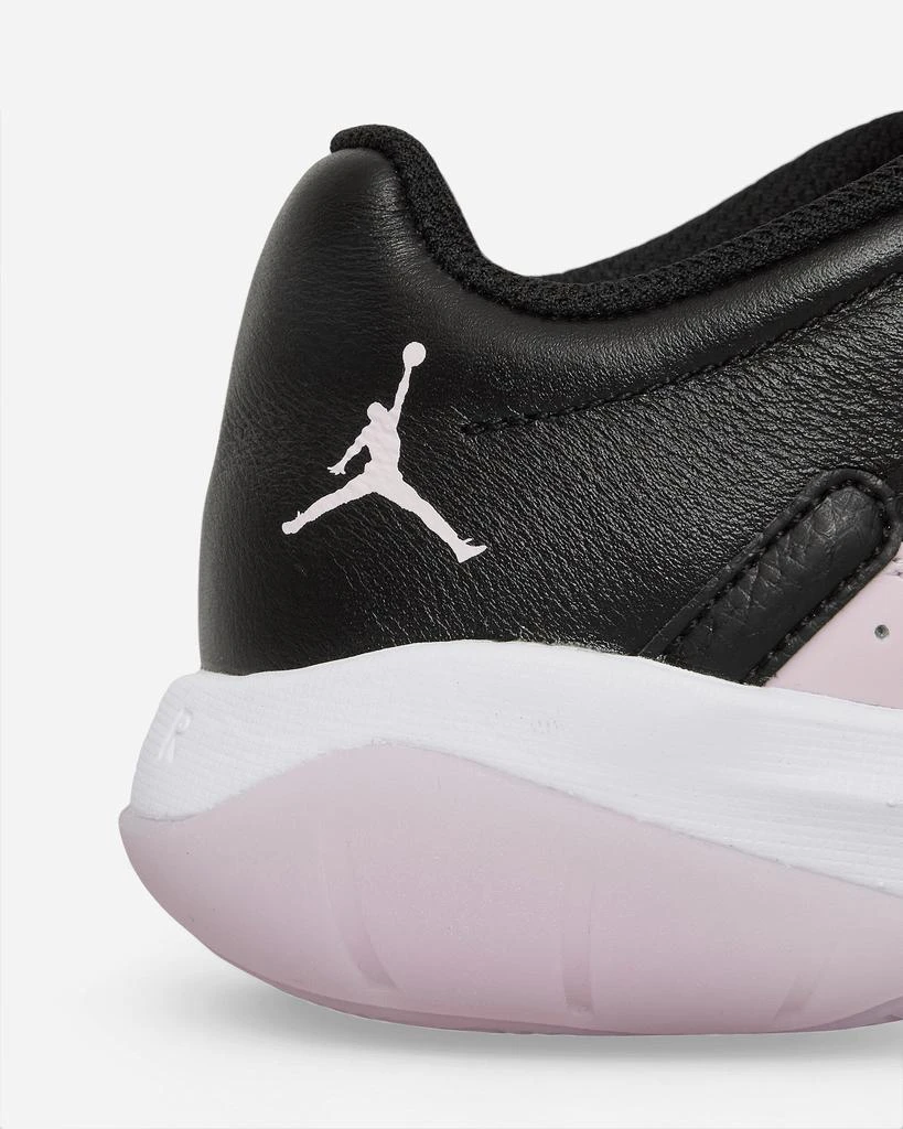 WMNS Air Jordan 11 CMFT Low Sneakers Black / Iced Lilac 商品