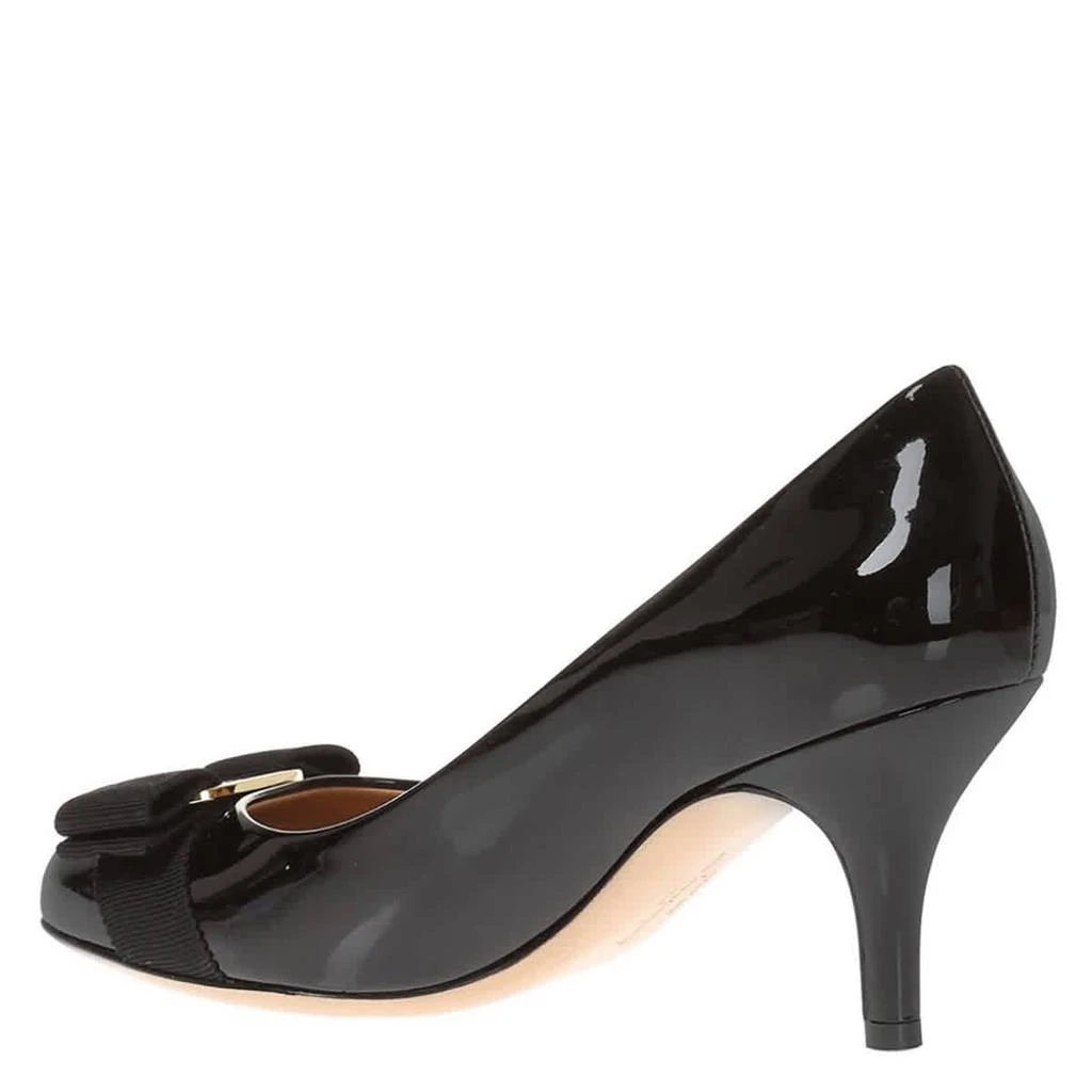 商品Salvatore Ferragamo|Salvatore Ferragamo Ladies Vara Bow Pump Shoe in Black,价格¥3237,第3张图片详细描述