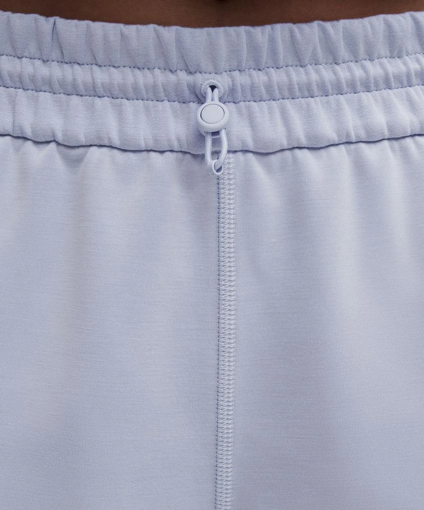 Softstreme High-Rise Short 4" 商品
