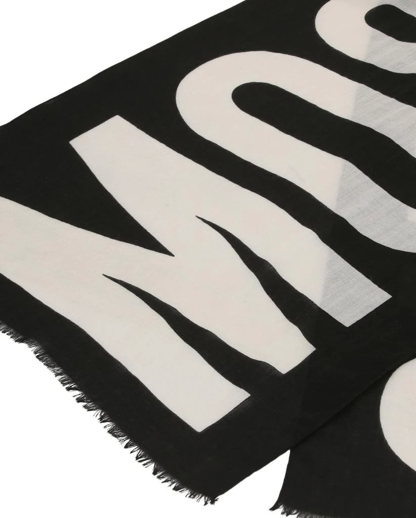 商品Moschino|Logo Print Wool Scarf,价格¥530,第3张图片详细描述