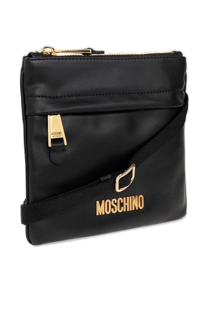 商品Moschino|Moschino Logo Plaque Zipped Messenger Bag,价格¥2602,第3张图片详细描述