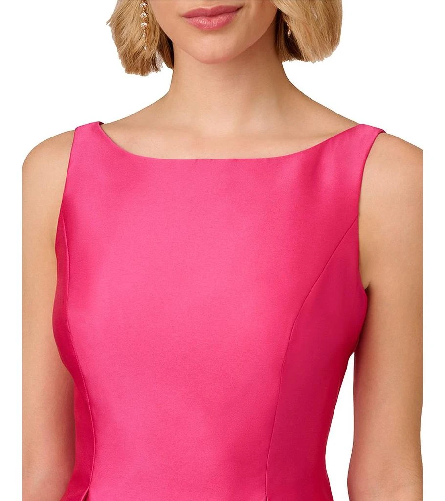 Sleeveless Tea-Length Dress 商品