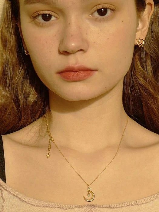 商品FLOWOOM|Lune Pearl Necklace,价格¥835,第2张图片详细描述